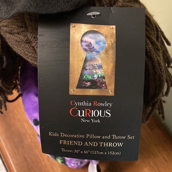 NEW! CYNTHIA ROWLEY CURIOUS KIDS WITCH FRIEND & BUBBLE TROUBLE HALLOWEEN THROW - Picture 7 of 10